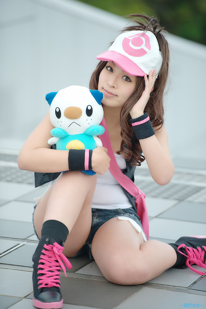 косплей фотография Pokemon White - Hilda / Touko Beethy Photography косплеит Rose-Monster